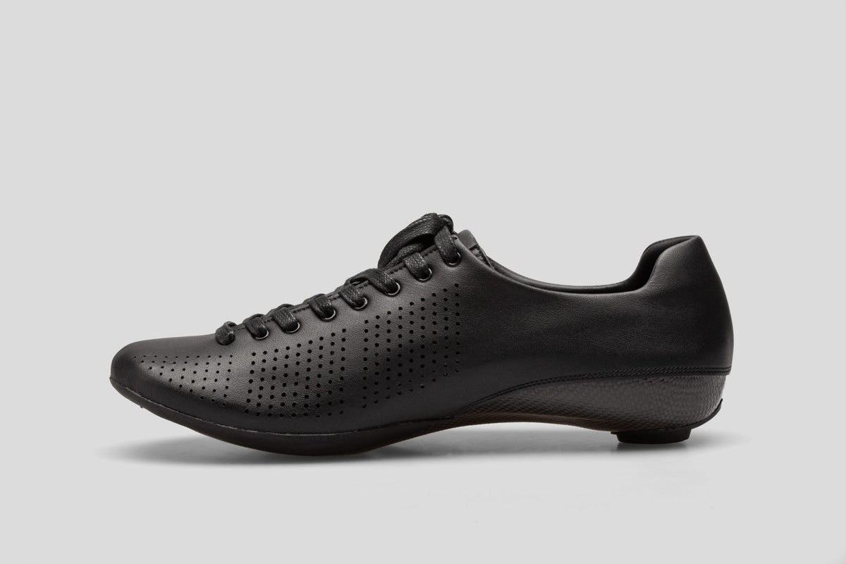 Nimbl AIR Premium Cycling Road Shoes - Black | CYCLISM