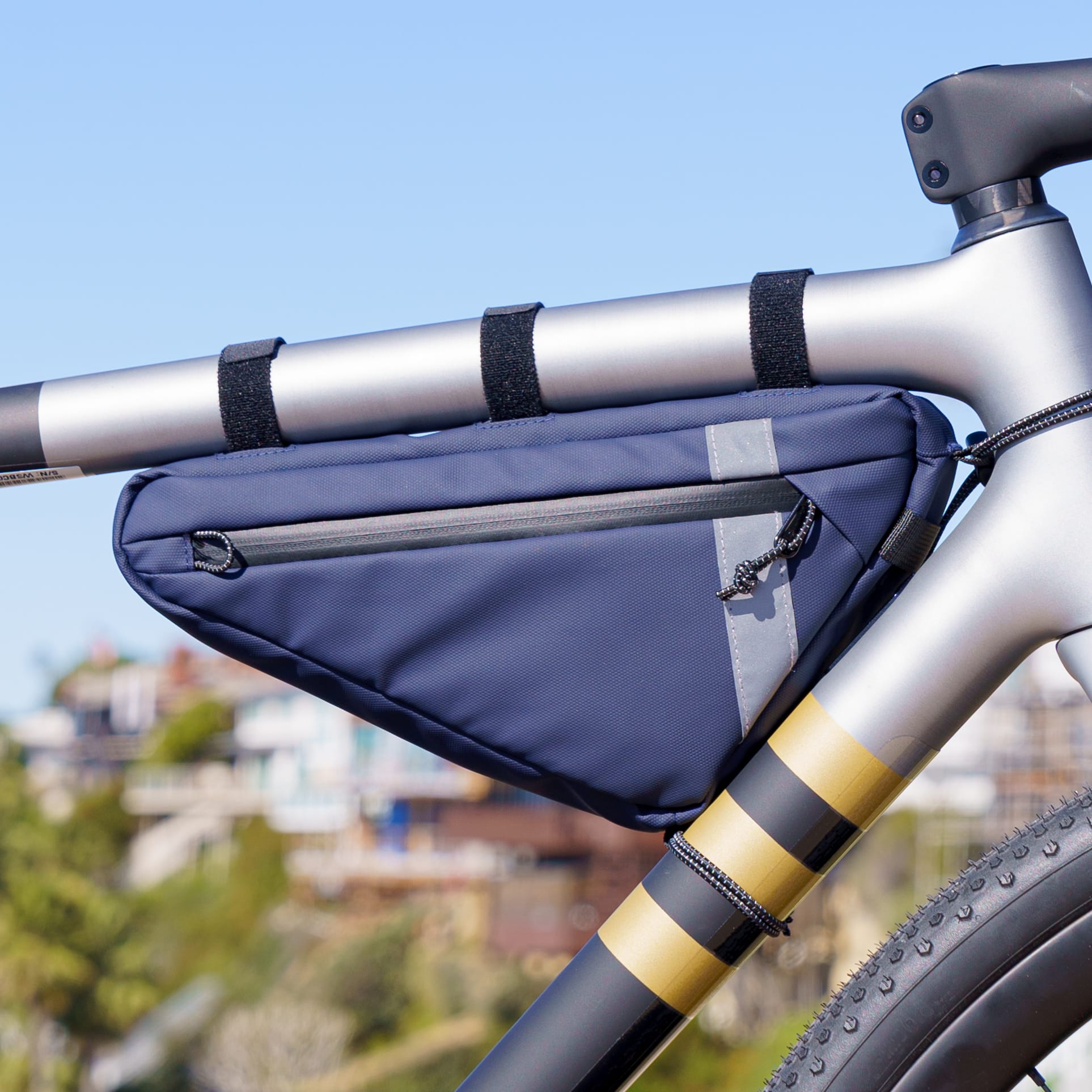 Lead Out! Mini Bike Frame Bag - Navy | CYCLISM